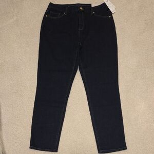 NWT Chico's So Slimming Girlfriend Slim Ankle Jean Size 10